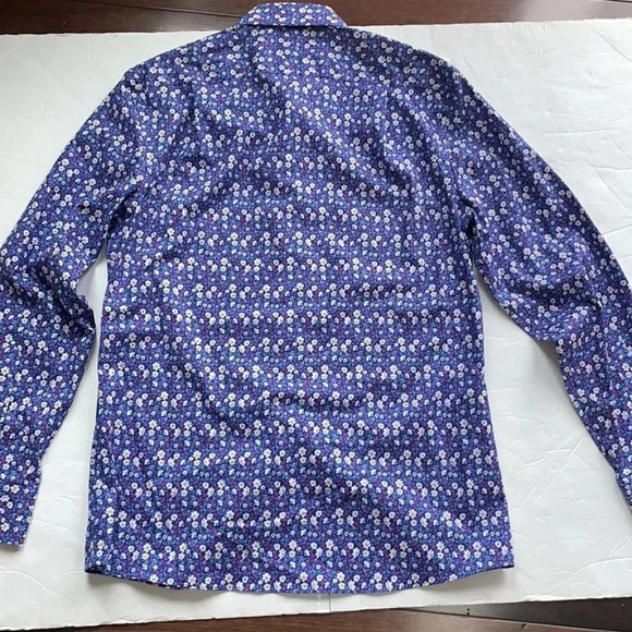 Tommy Hilfiger slim fit stretch cotton button down. Floral print. Men’s 32/33 - Picture 10 of 14